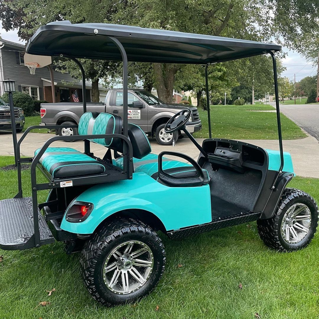 Ezgo TXT Electric Golf Cart - Image 2