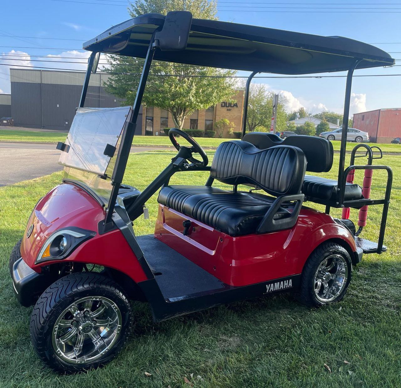 2017 Yamaha Drive-2 Quiet Tech GAS Golf Cart - Image 2