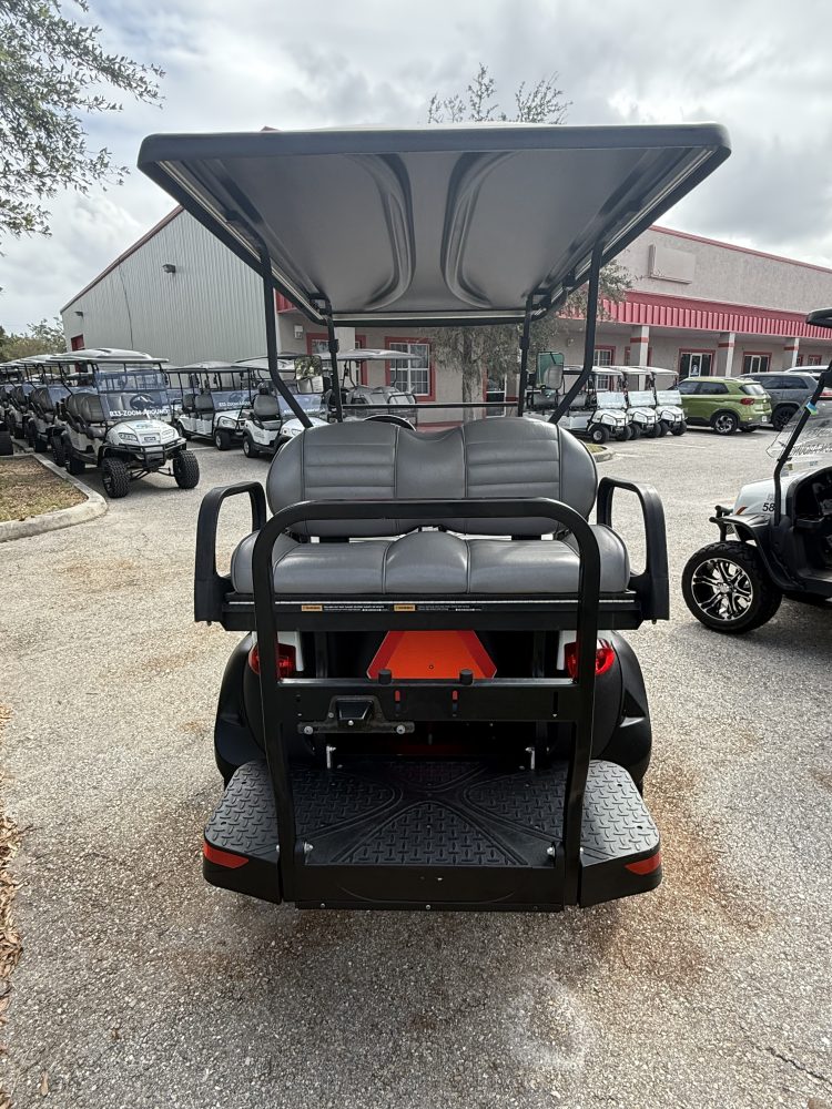 2021 Club Car Onward Lifted Golf Cart – Stylish and Powerful - Image 5